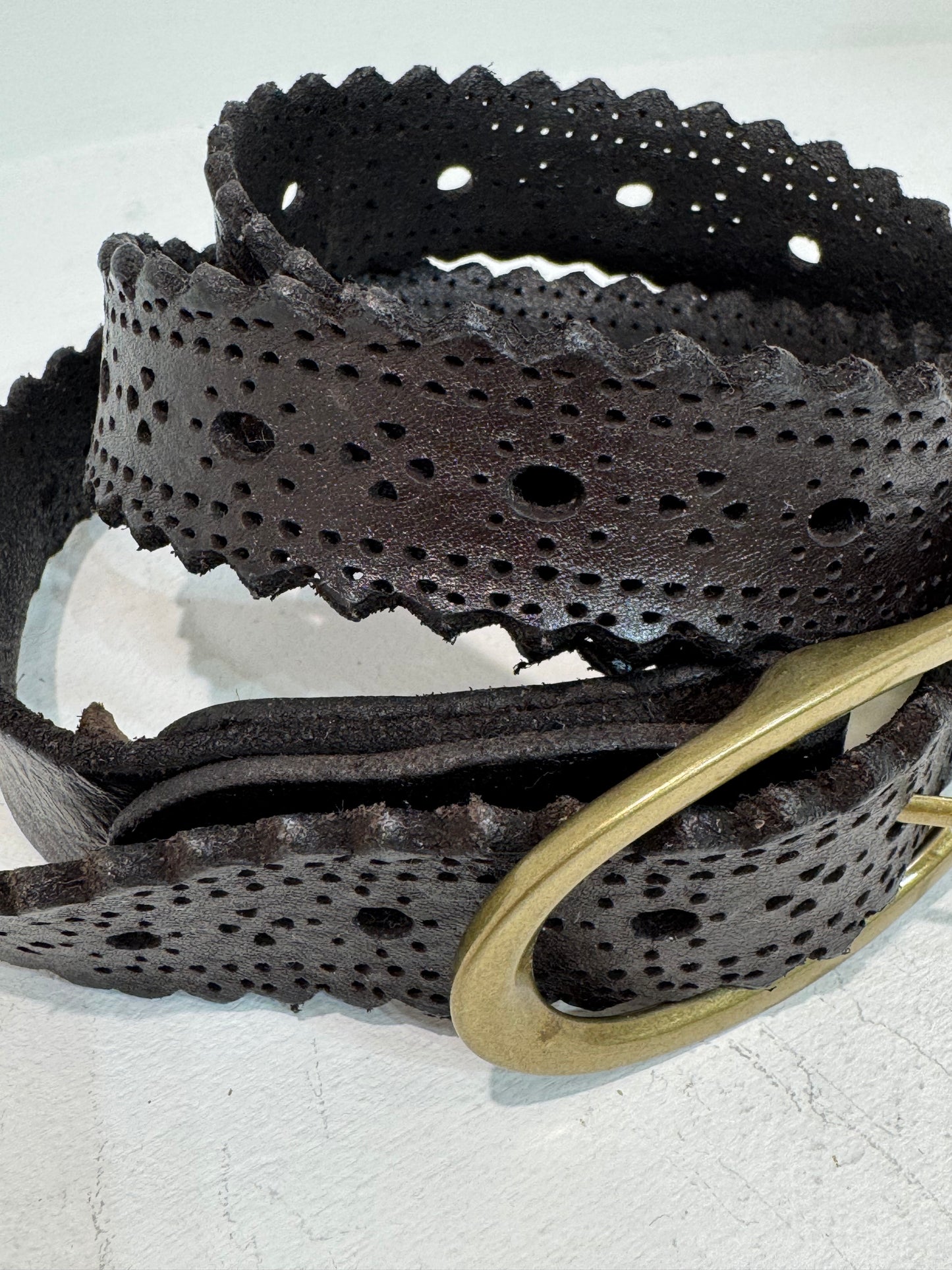 C C009960 Laser cut 3cm belt