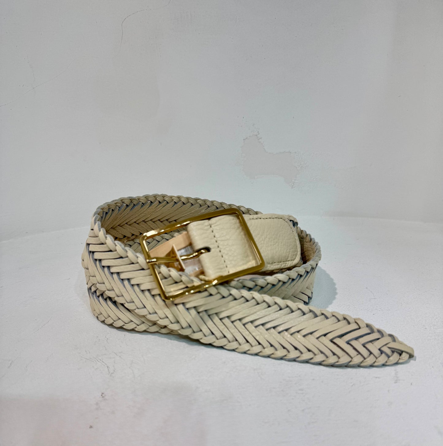 A 762746 Plaited belt with oblong buckle