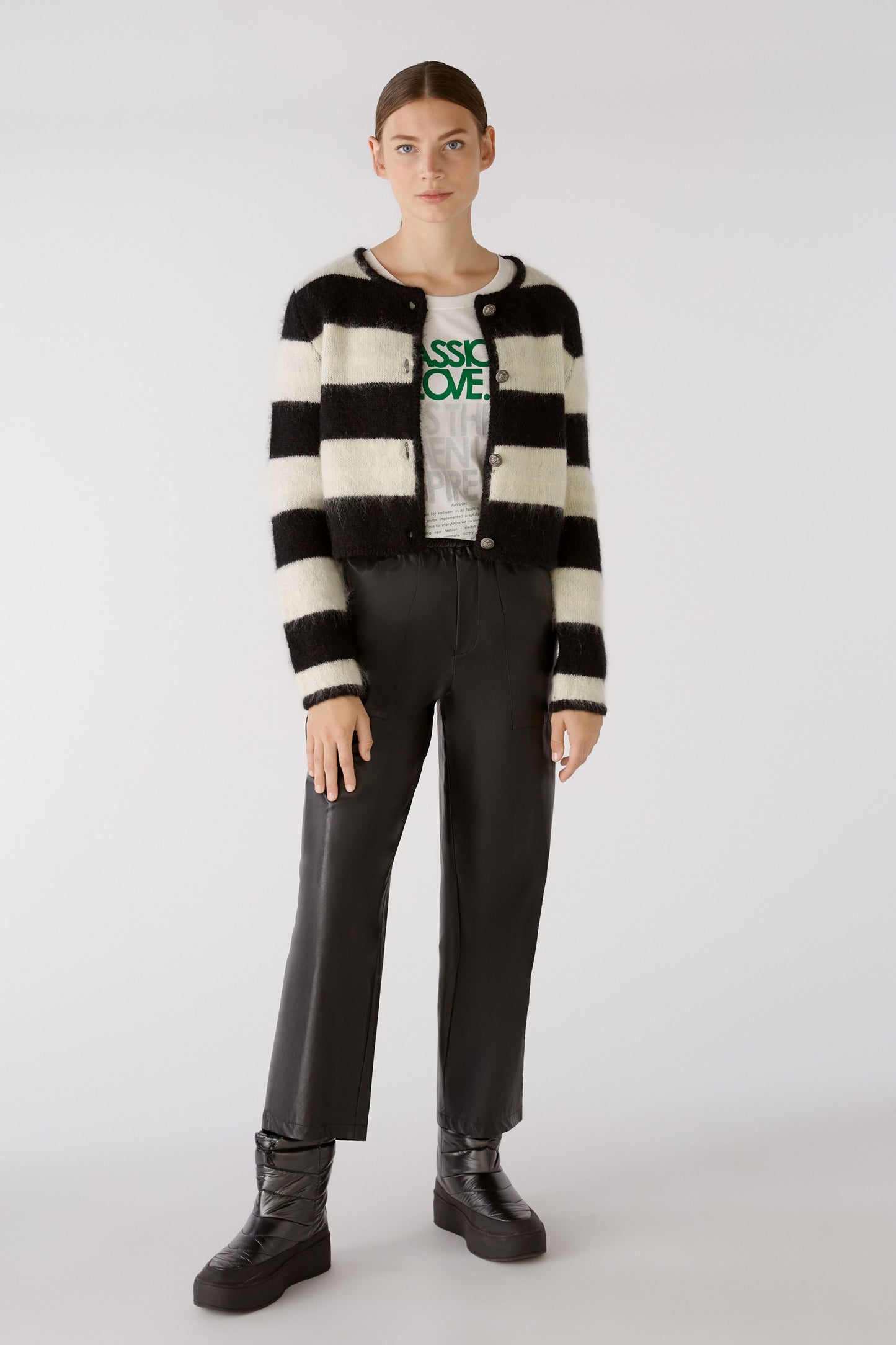 O 79936 Cropped stripe knit jacket