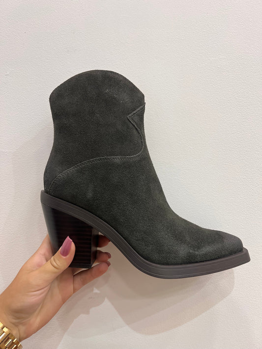 A Judy Western mid-heel ankle boot