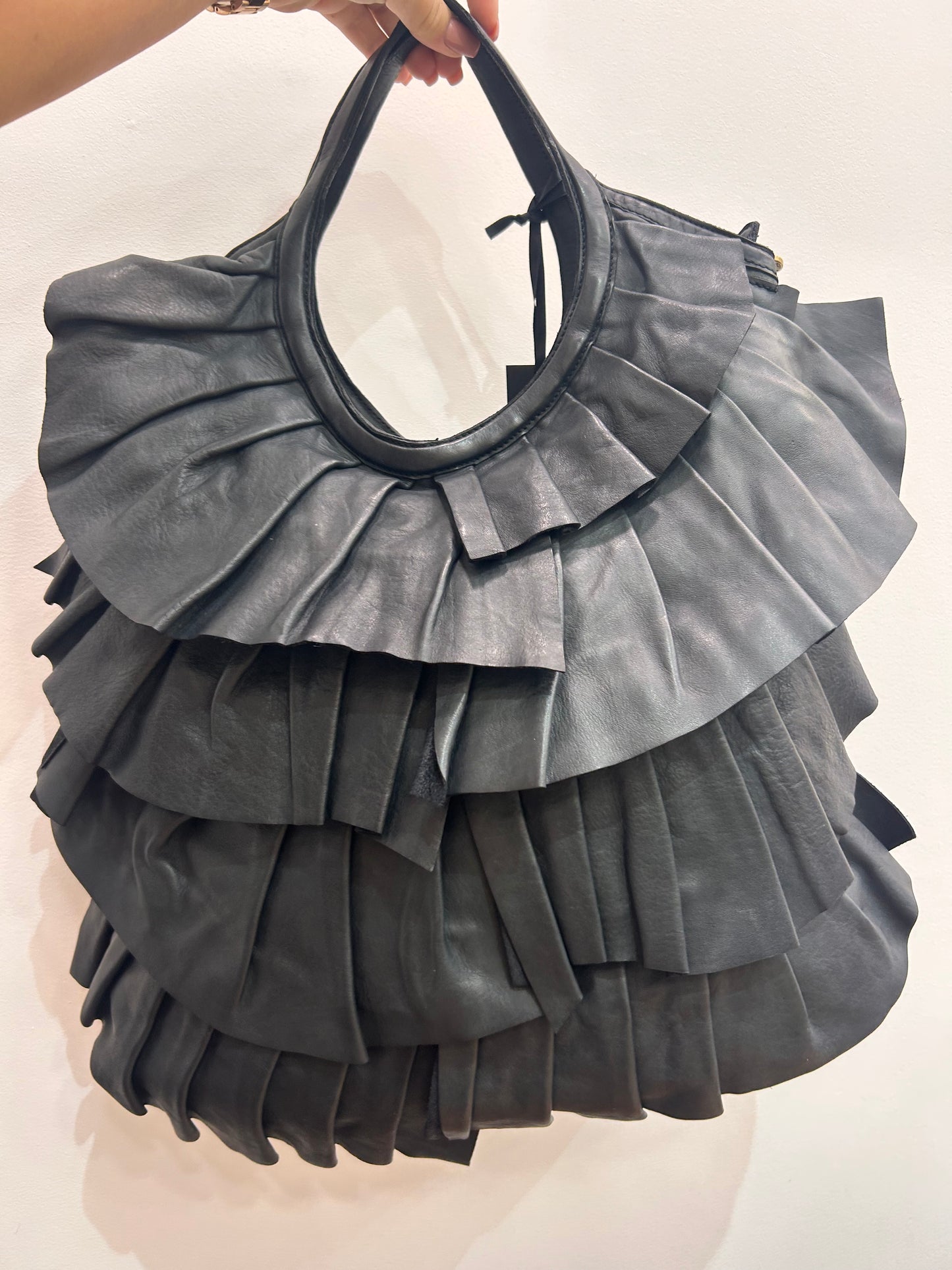 CL Ruffle front large shopper