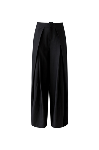 O 100137 Pleat front trousers