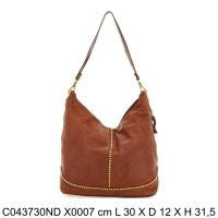 C C043730 Manuela Large stud trim shoulder bag