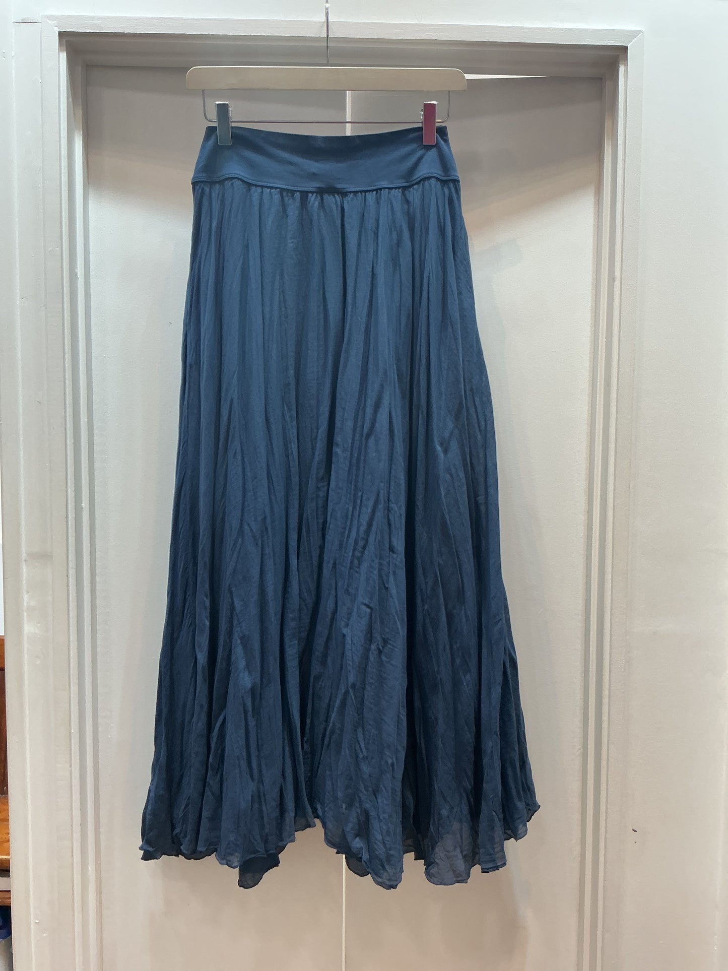 EC 26507504 Crinkle cotton maxi skirt